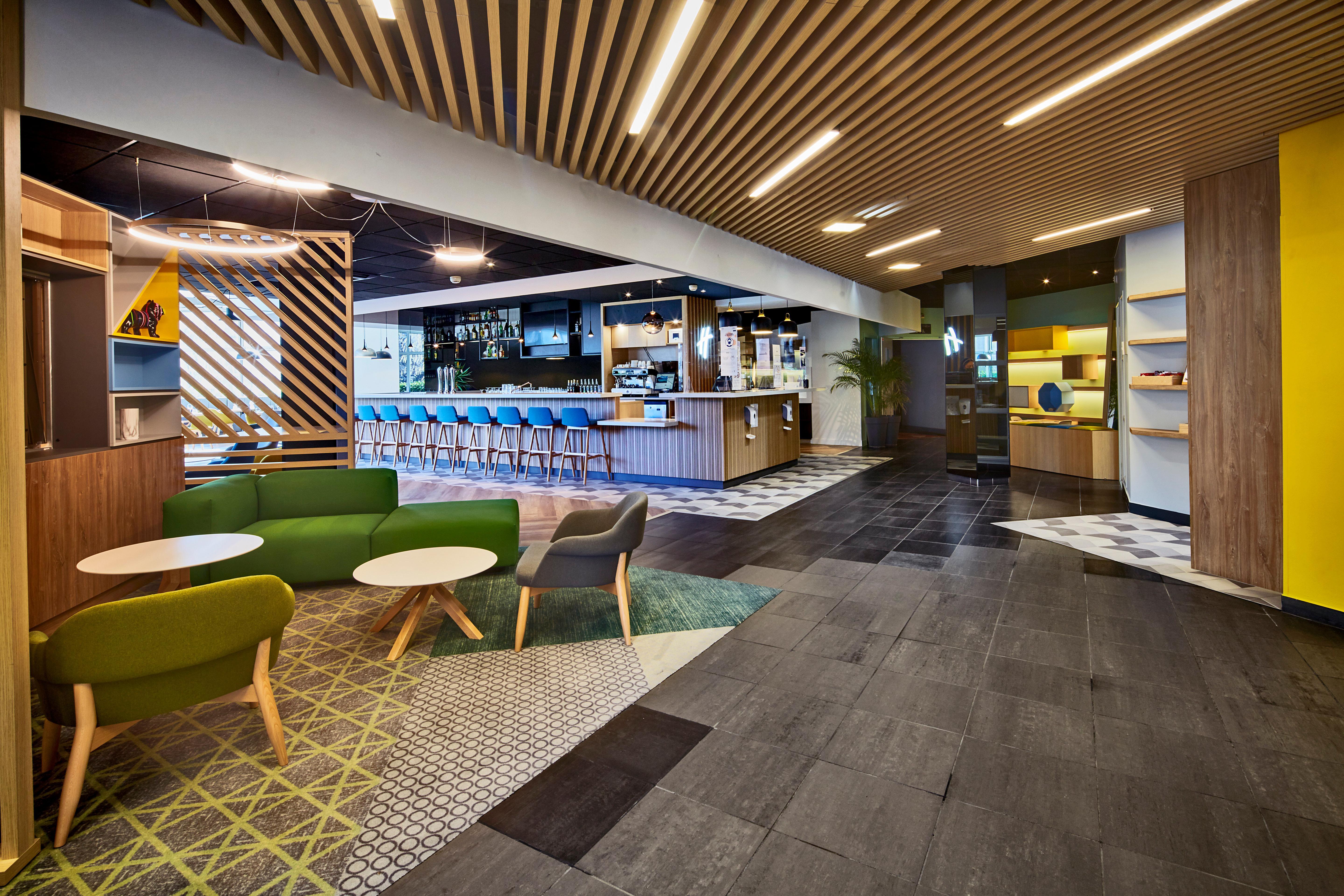 Holiday Inn Clermont Ferrand Centre By Ihg Bagian luar foto